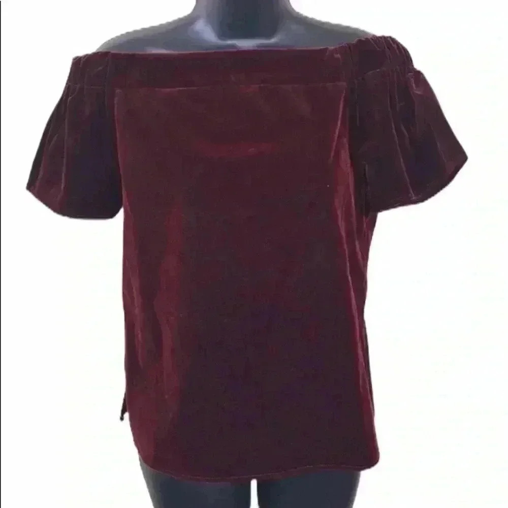 ASOS Velvet Off Shoulder Blouse Size 0–C1